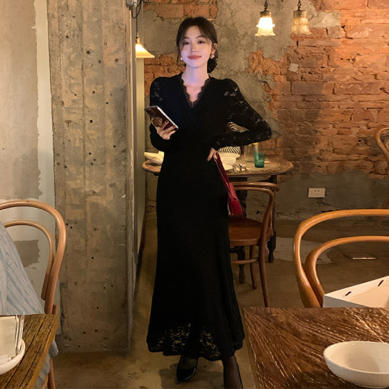 ID:1103 - Autumn and winter high waist V-neck dress embroidered lace dress temperament slim long dress